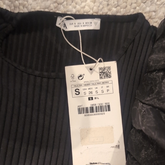 Zara Black Bodysuit with Oversized Sheer Puff Sleeves - Picture 4 of 5